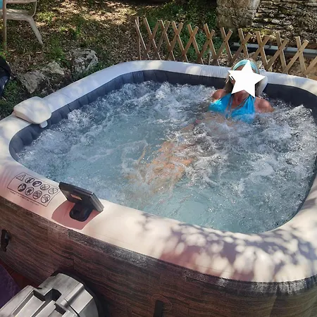 別荘 La Cazelle, Dependance Du 18 Siecle, Jacuzzi *